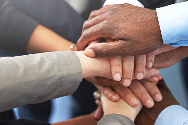 Group-of-colleagues-article-spotlight